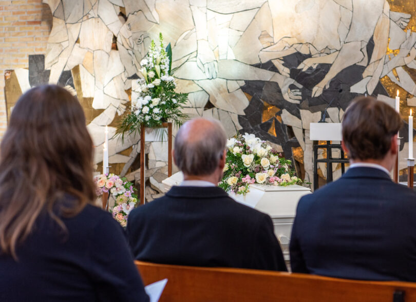 Hvordan være en god gjest i en begravelse?